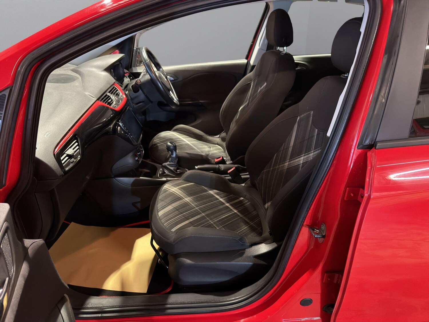 Used Vauxhall Corsa 2015 for sale - 77764011: Photo 15