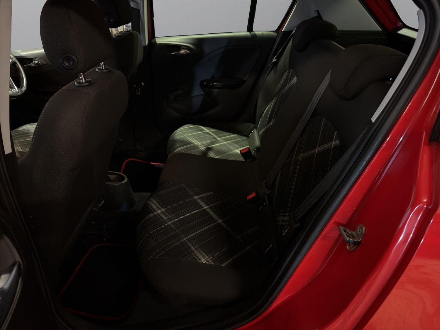 Used Vauxhall Corsa 2015 for sale - 77764011: Photo 16