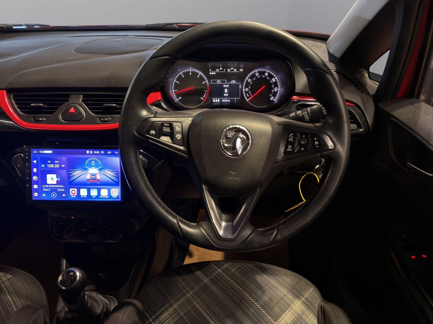 Used Vauxhall Corsa 2015 for sale - 77764011: Photo 18