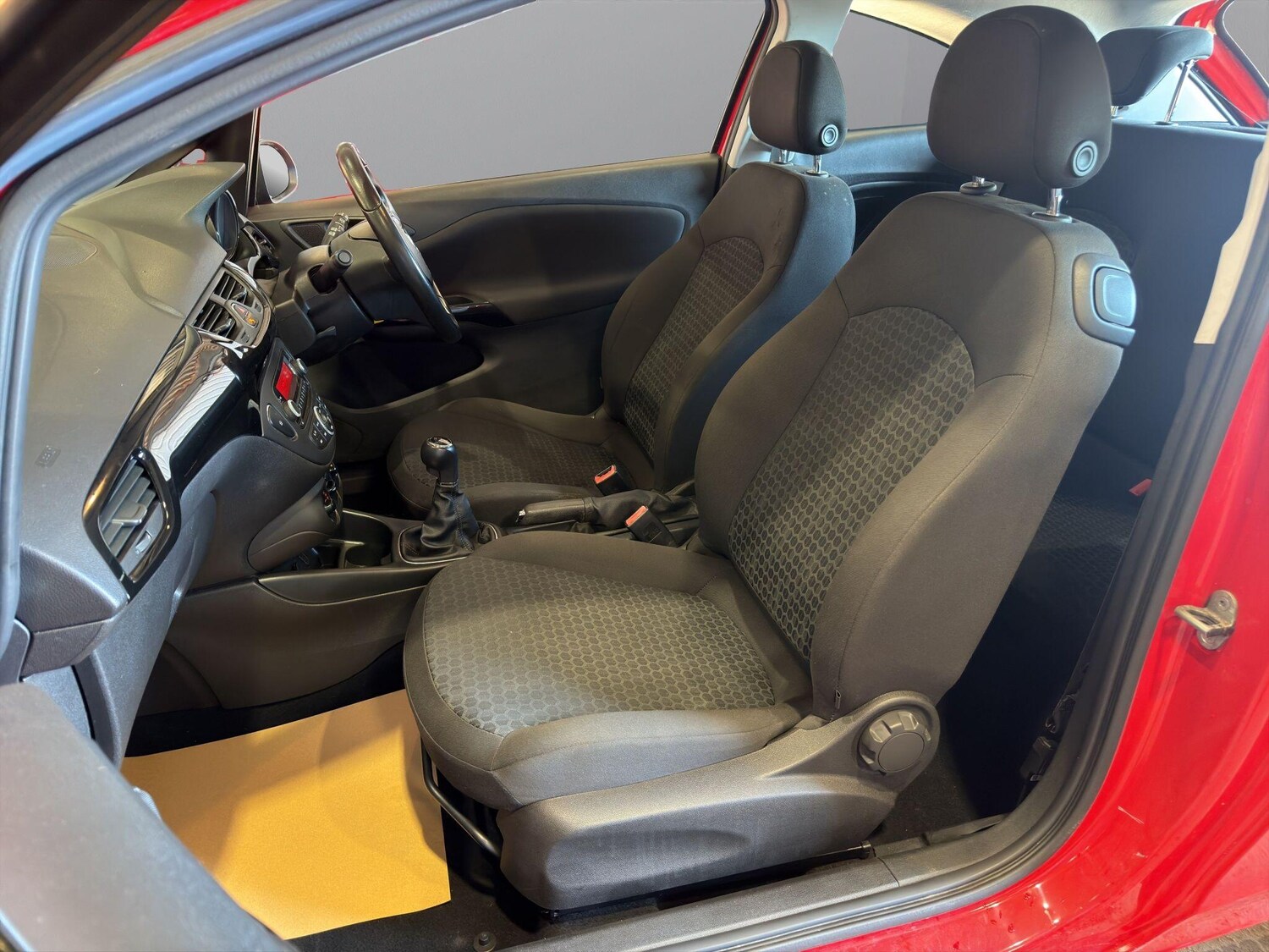 Used Vauxhall Corsa 2016 for sale - 77979090: Photo 13