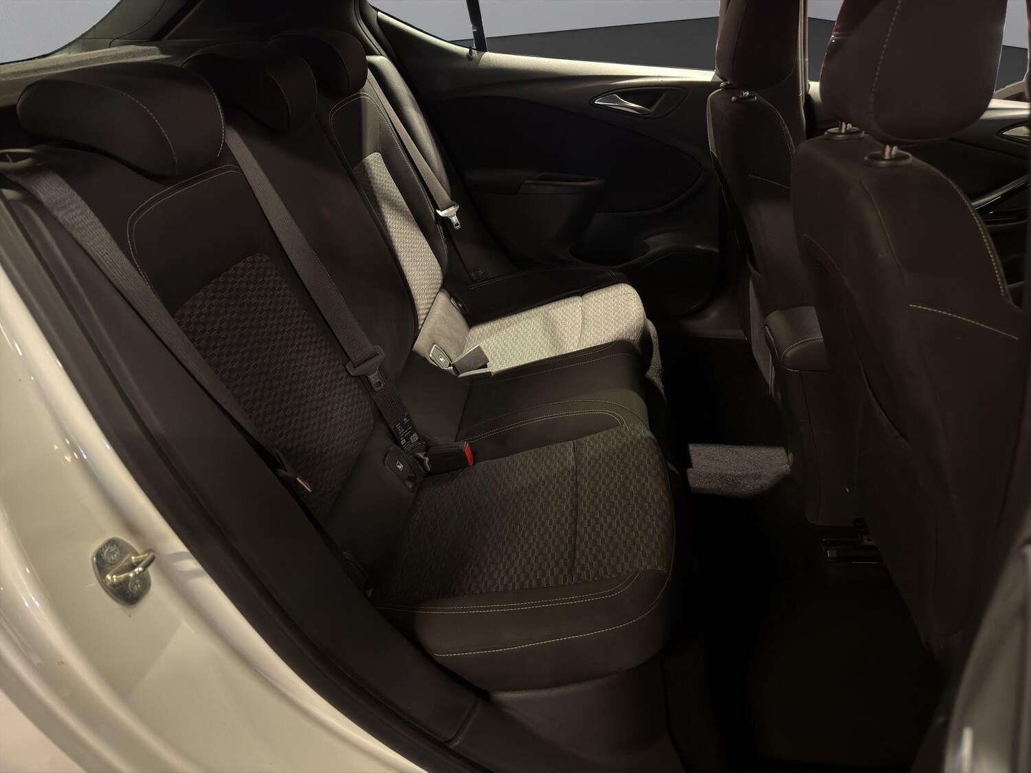 Used Vauxhall Astra 2016 for sale - 77764012: Photo 13