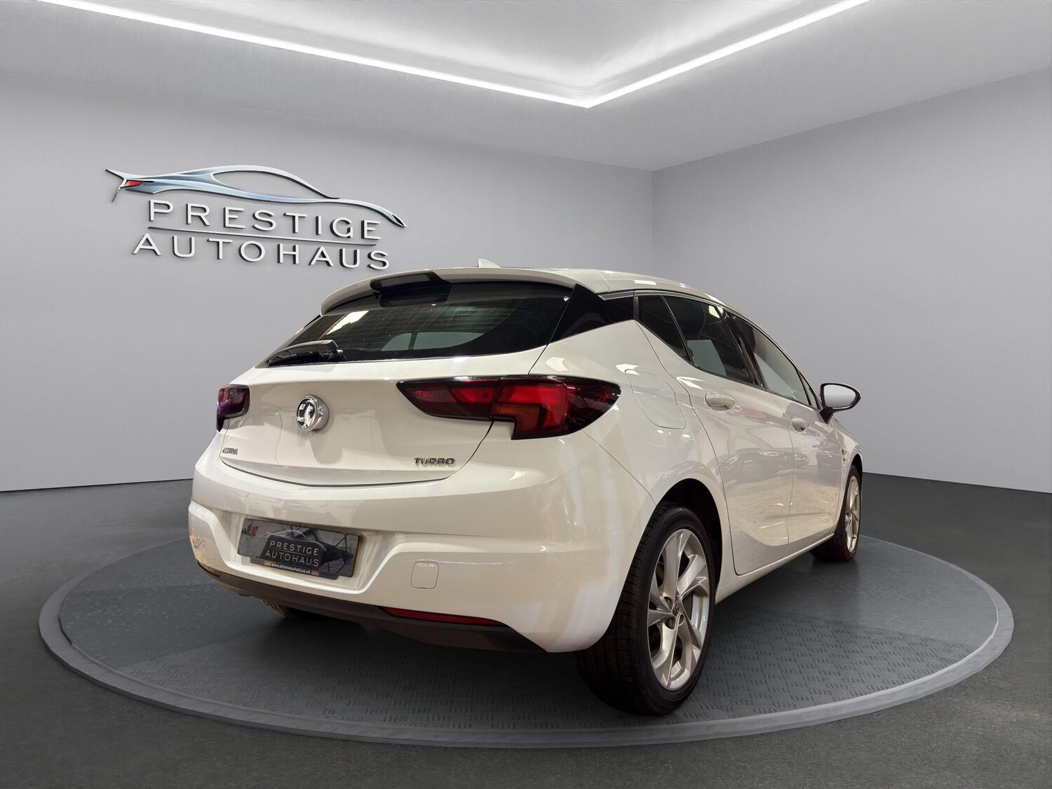 Used Vauxhall Astra 2016 for sale - 77764012: Photo 6