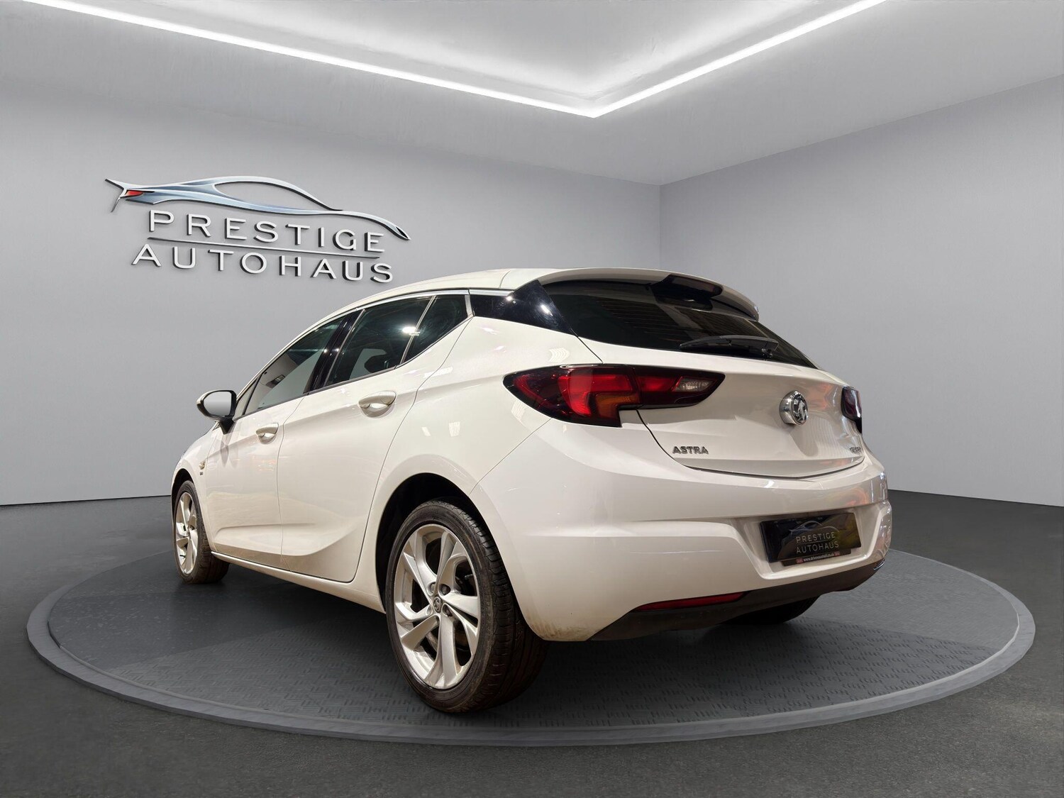 Used Vauxhall Astra 2016 for sale - 77764012: Photo 8