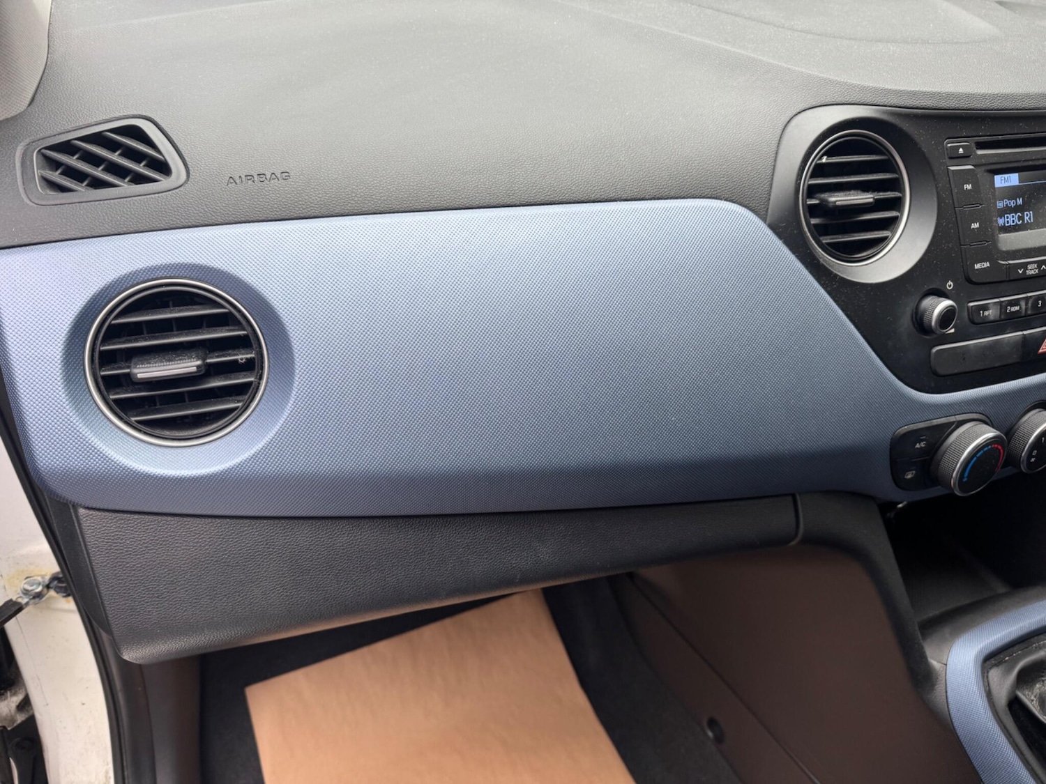 Used Hyundai i10 2014 for sale - 77762489: Photo 17