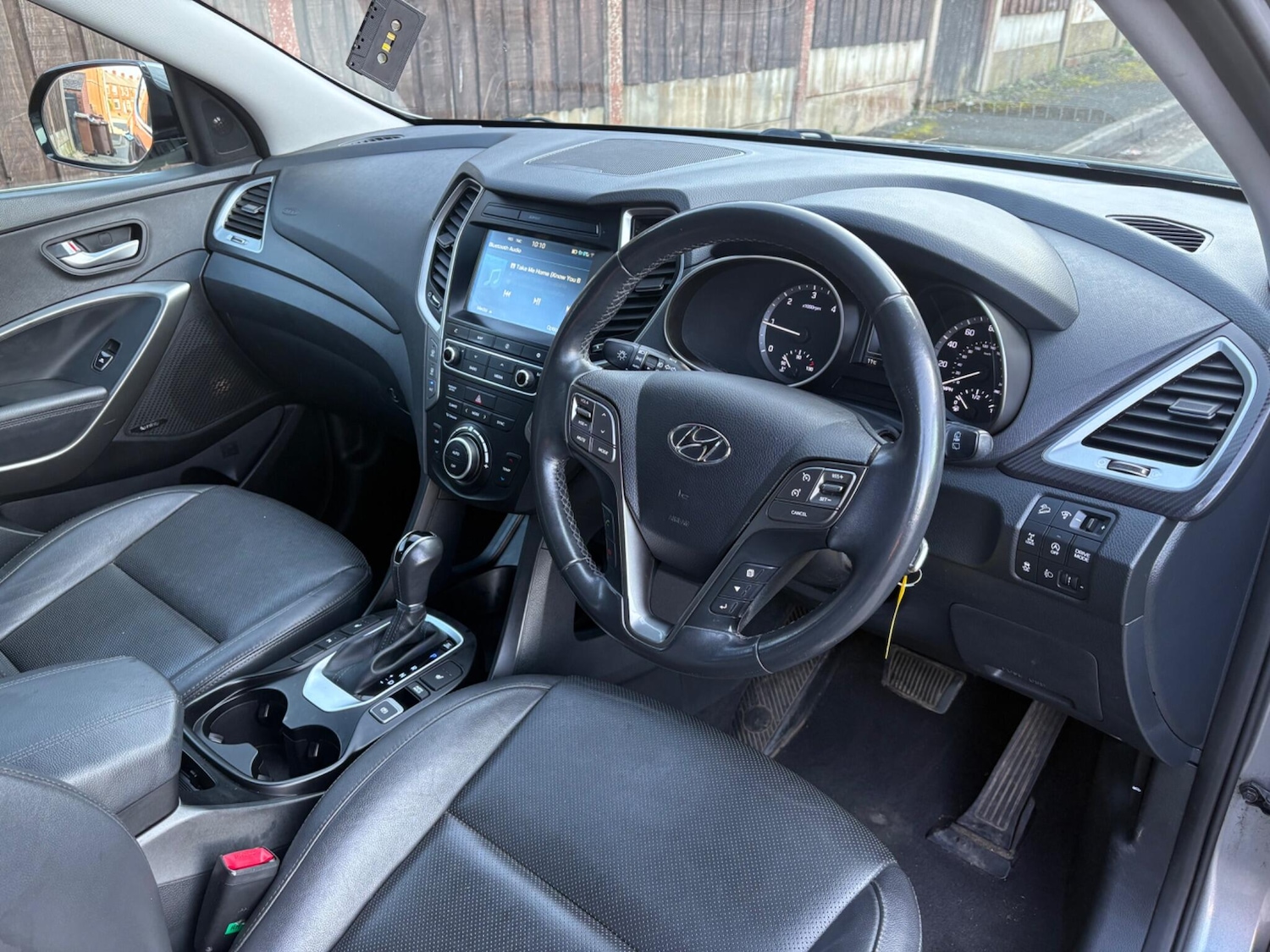 Used Hyundai Santa Fe 2017 for sale - 77942453: Photo 12