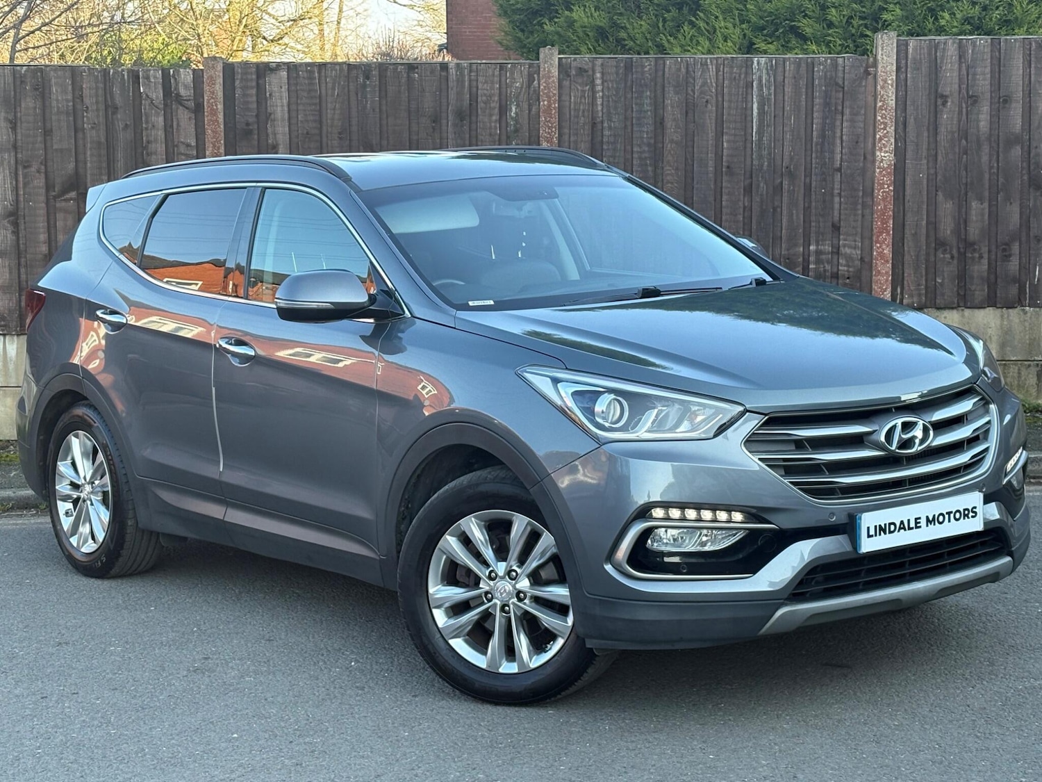 Used Hyundai Santa Fe 2017 for sale - 77942453: Photo 9