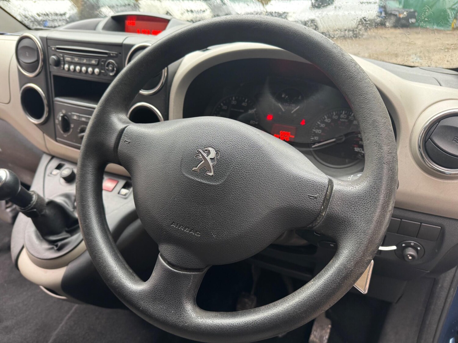 Used Peugeot Partner Tepee 2012 for sale - 77762545: Photo 21