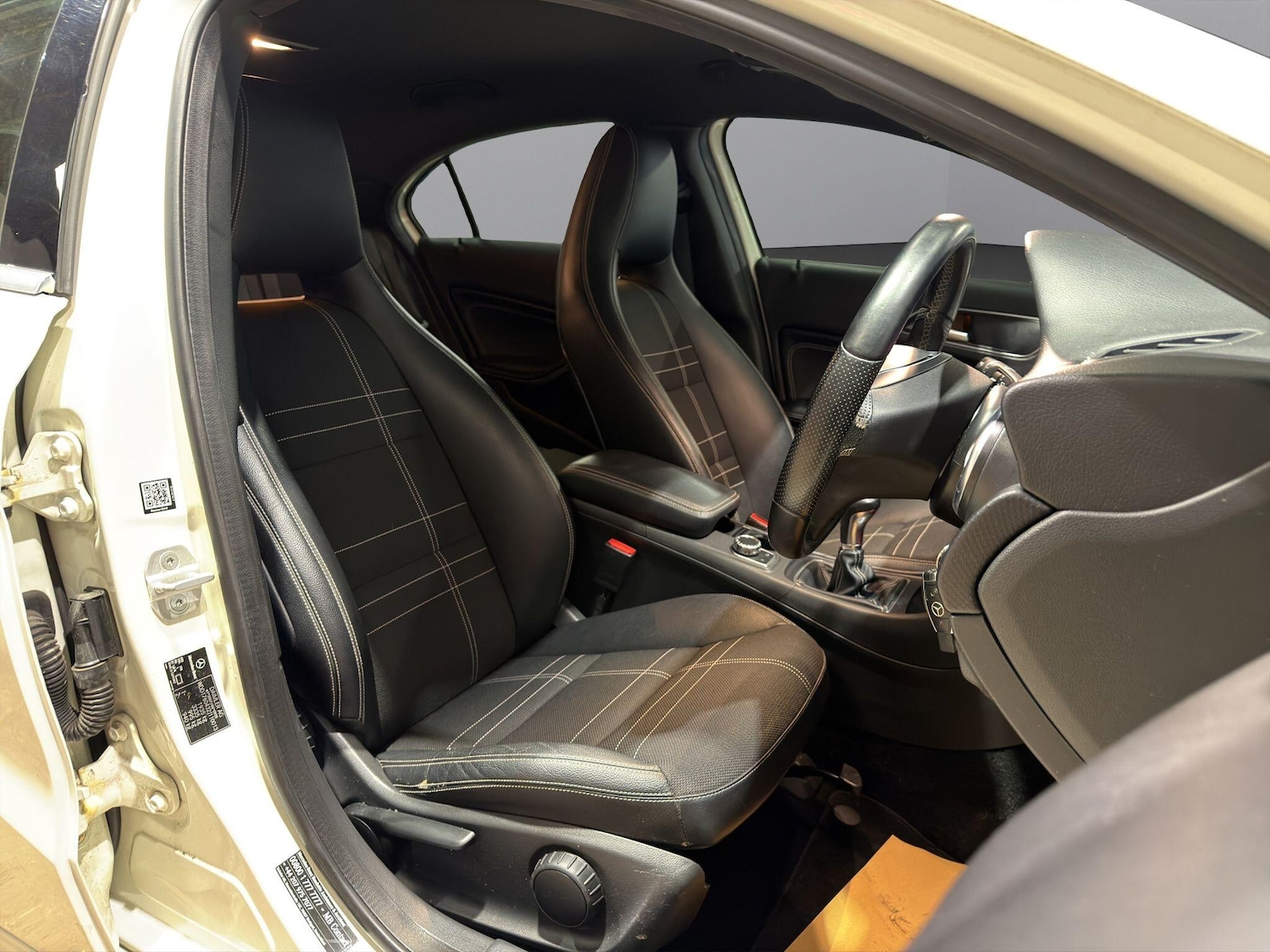 Used Mercedes-Benz A-Class 2013 for sale - 77764003: Photo 12