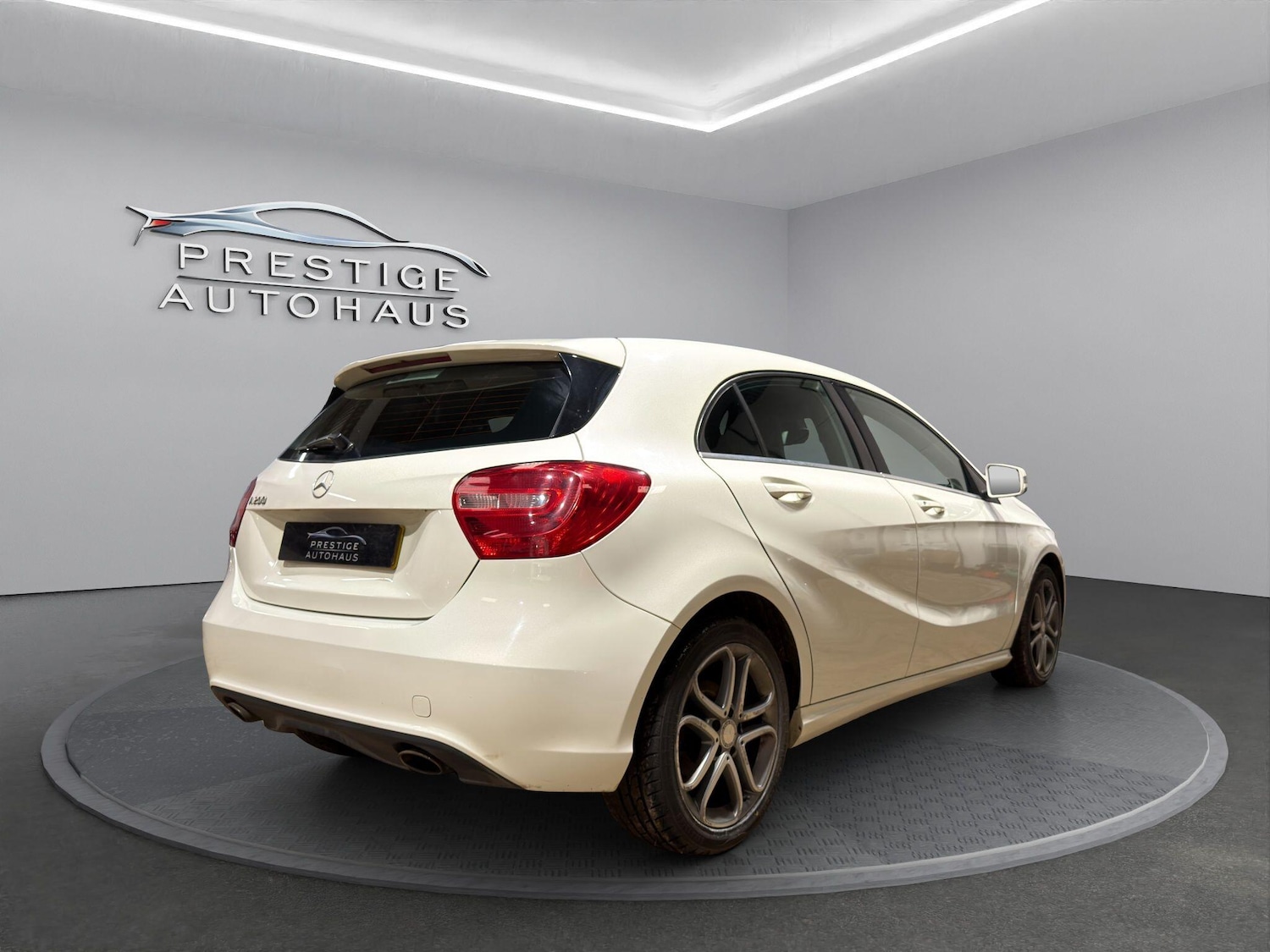 Used Mercedes-Benz A-Class 2013 for sale - 77764003: Photo 6