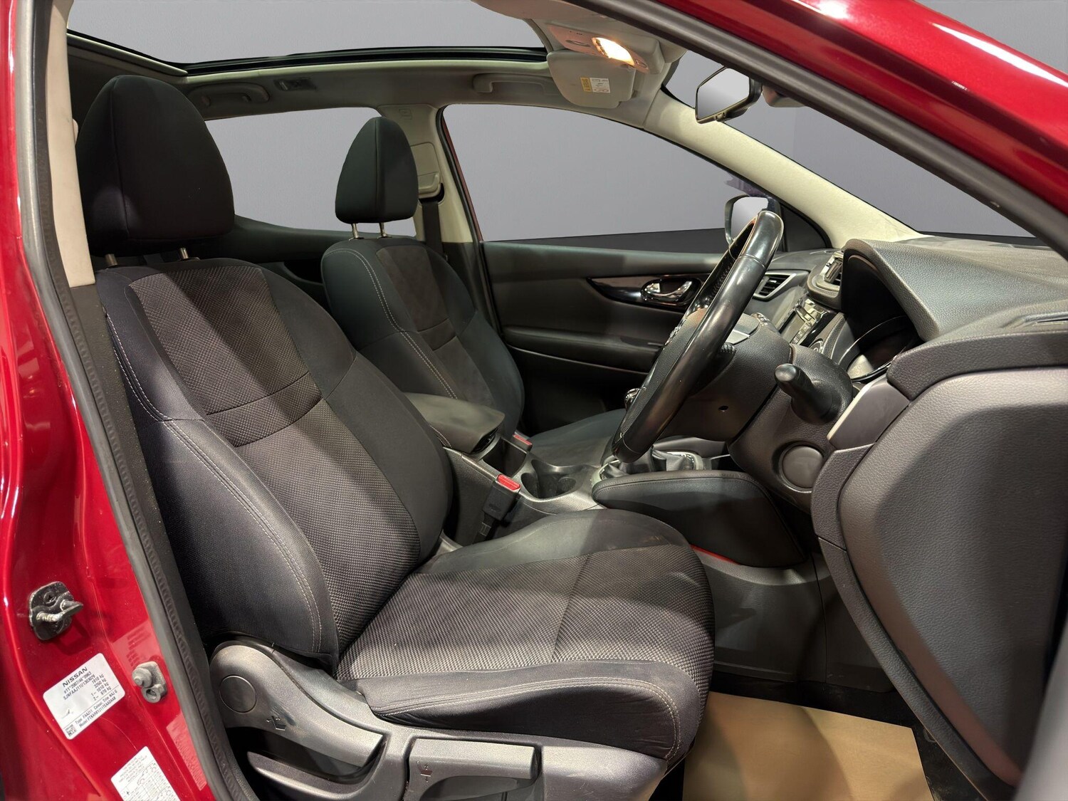 Used Nissan Qashqai 2015 for sale - 77894028: Photo 10