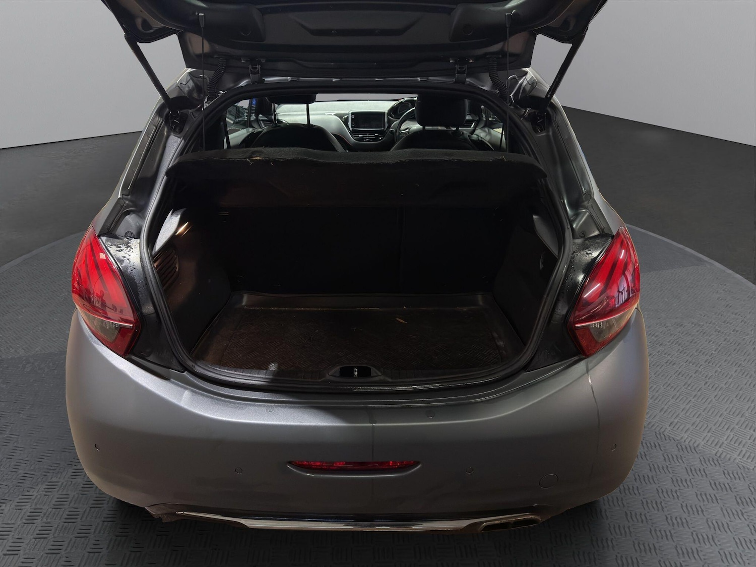 Used Peugeot 208 2016 for sale - 77764005: Photo 12