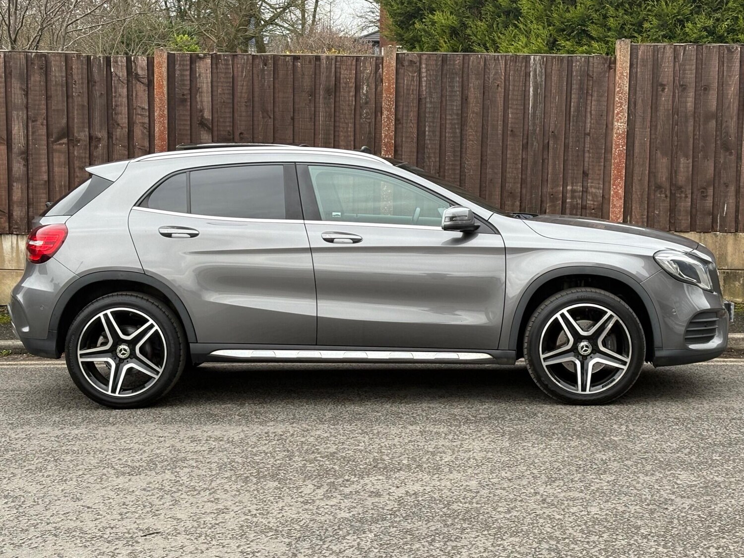 Used Mercedes-Benz GLA 2018 for sale - 77942449: Photo 4