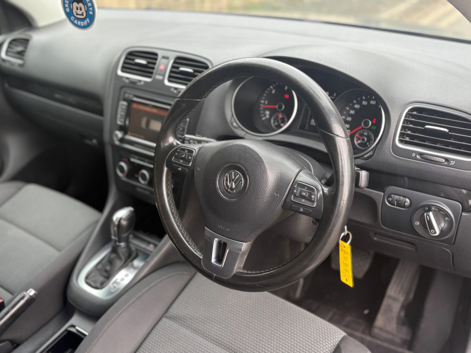 Used Volkswagen Golf 2011 for sale - 77989423: Photo 12