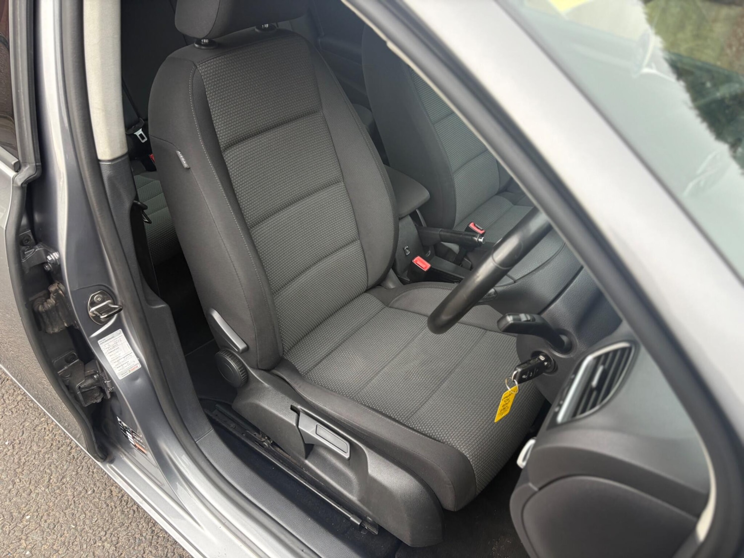 Used Volkswagen Golf 2011 for sale - 77989423: Photo 14