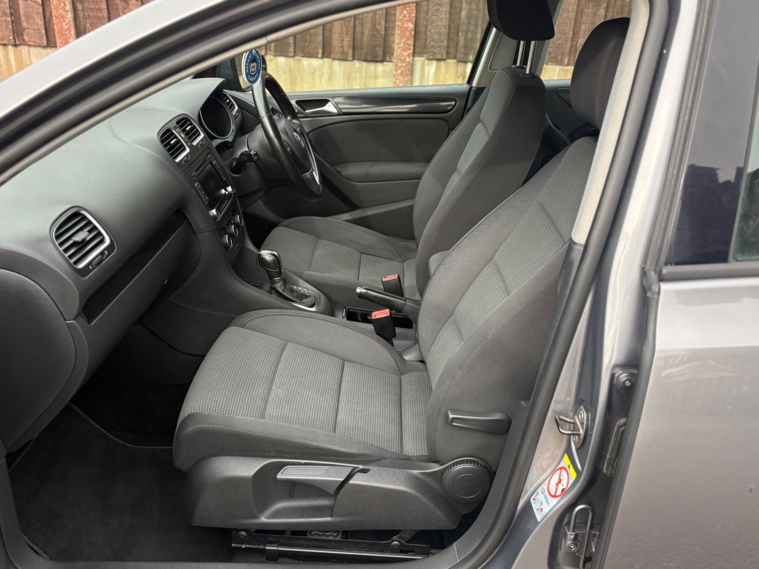 Used Volkswagen Golf 2011 for sale - 77989423: Photo 22