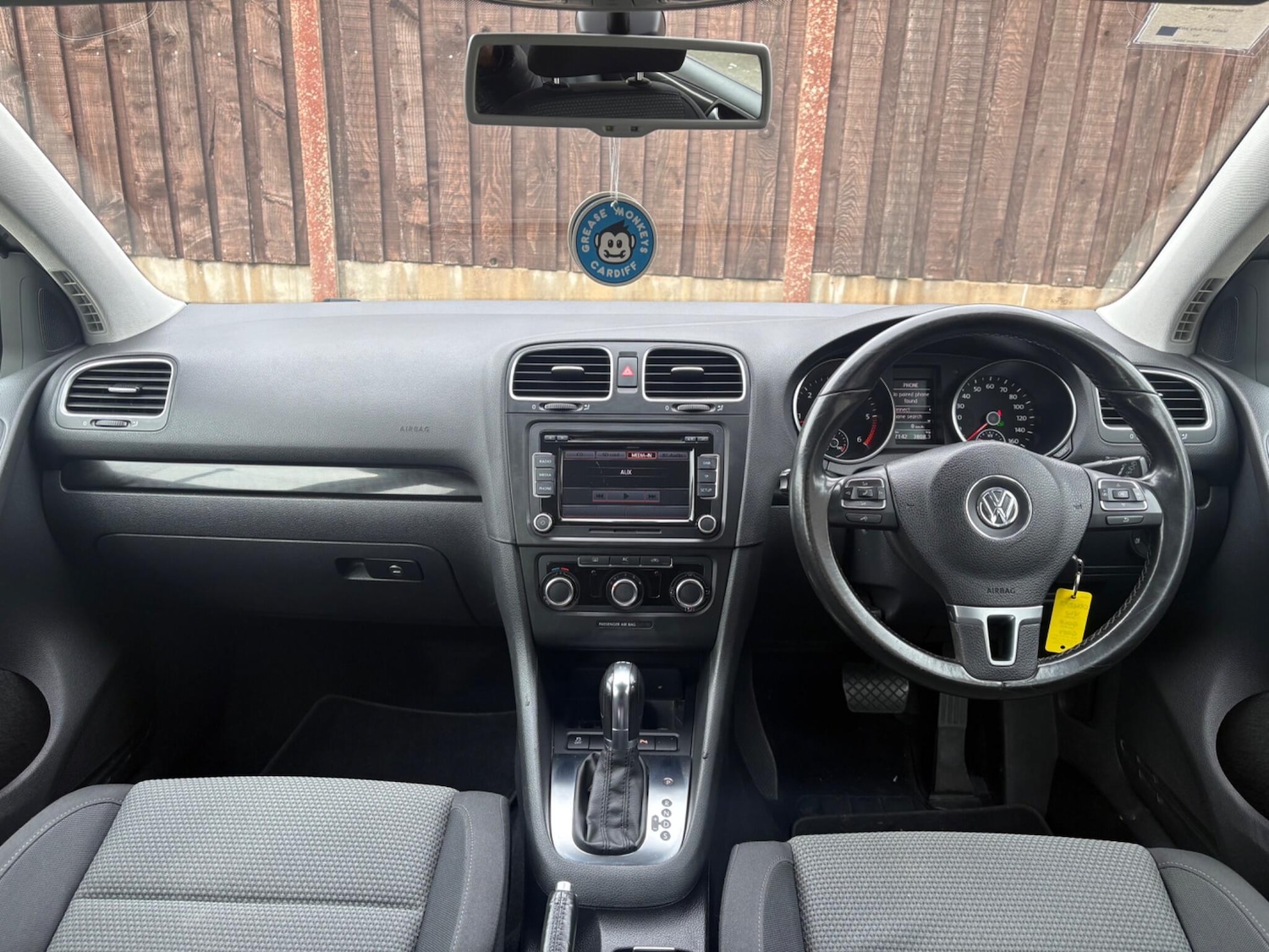 Used Volkswagen Golf 2011 for sale - 77989423: Photo 24
