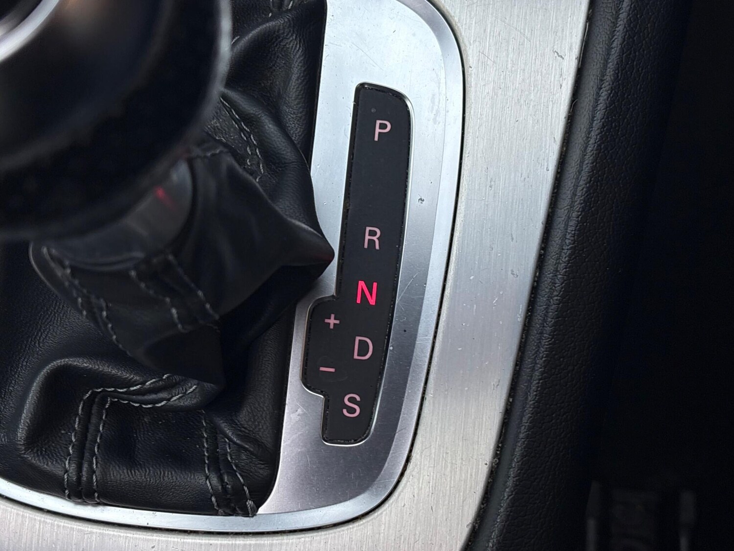 Used Audi Q3 2012 for sale - 77952071: Photo 19