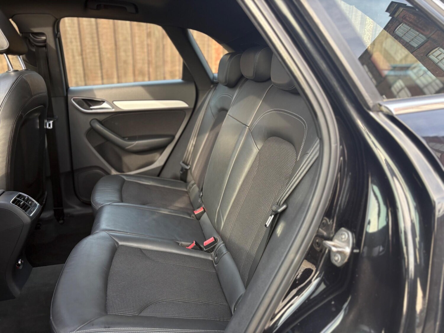 Used Audi Q3 2012 for sale - 77952071: Photo 25