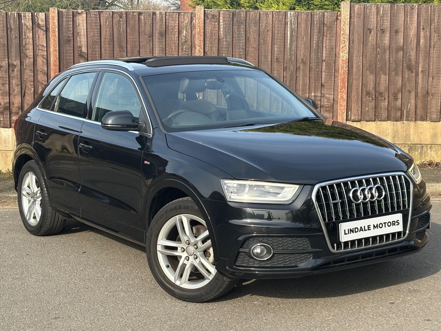 Used Audi Q3 2012 for sale - 77952071: Photo 5