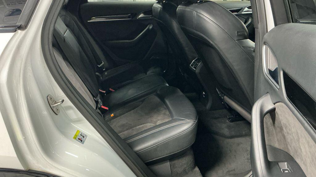 Used Audi Q3 2017 for sale - 77974036: Photo 6