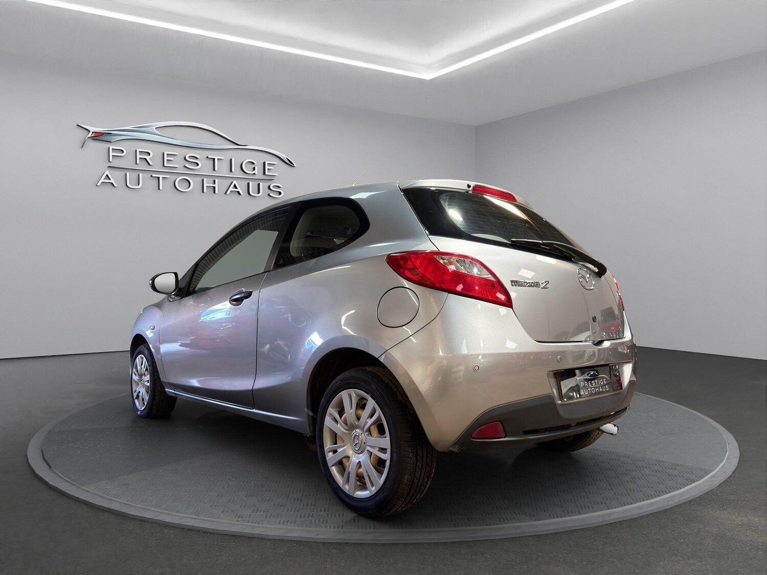 Used Mazda Mazda2 2013 for sale - 77763999: Photo 8