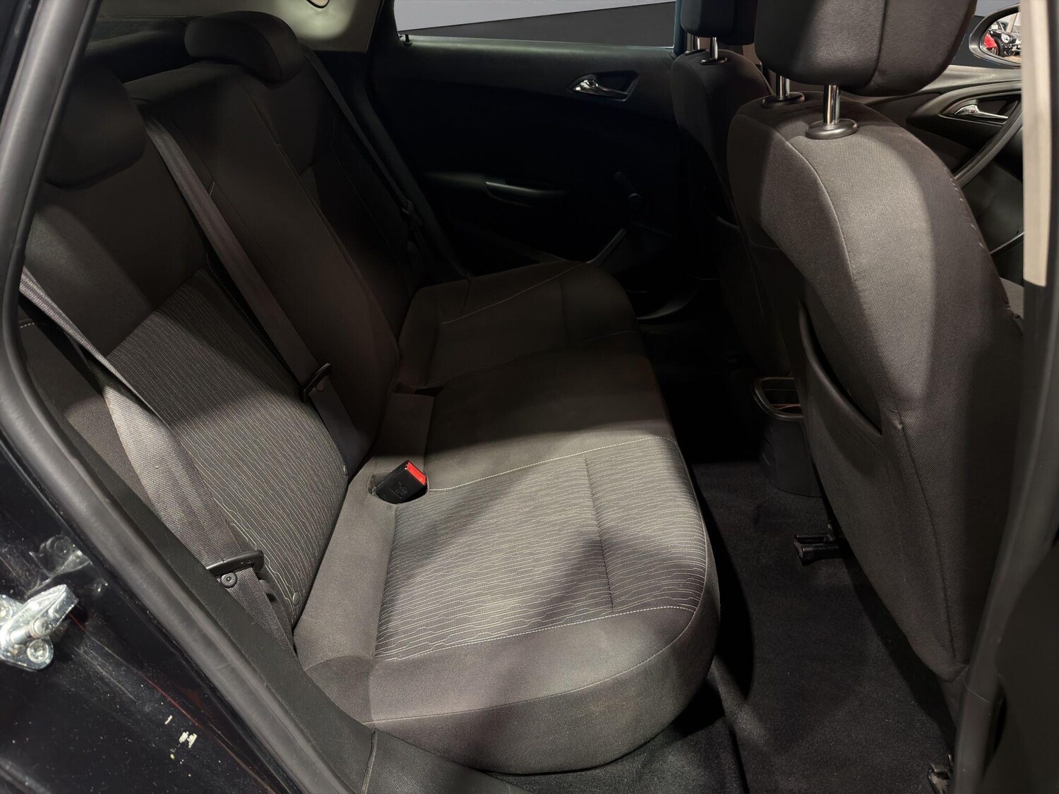 Used Vauxhall Astra 2014 for sale - 77764013: Photo 13