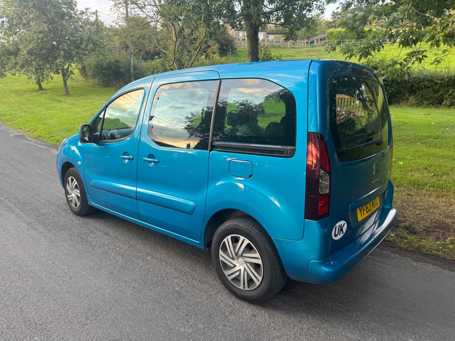 Used Citroen Berlingo 2014 for sale - 77762529: Photo 3
