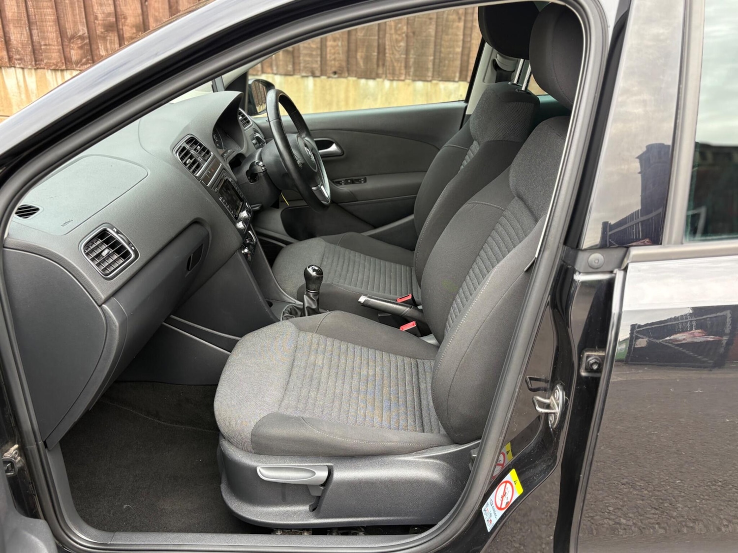 Used Volkswagen Polo 2014 for sale - 77989427: Photo 24