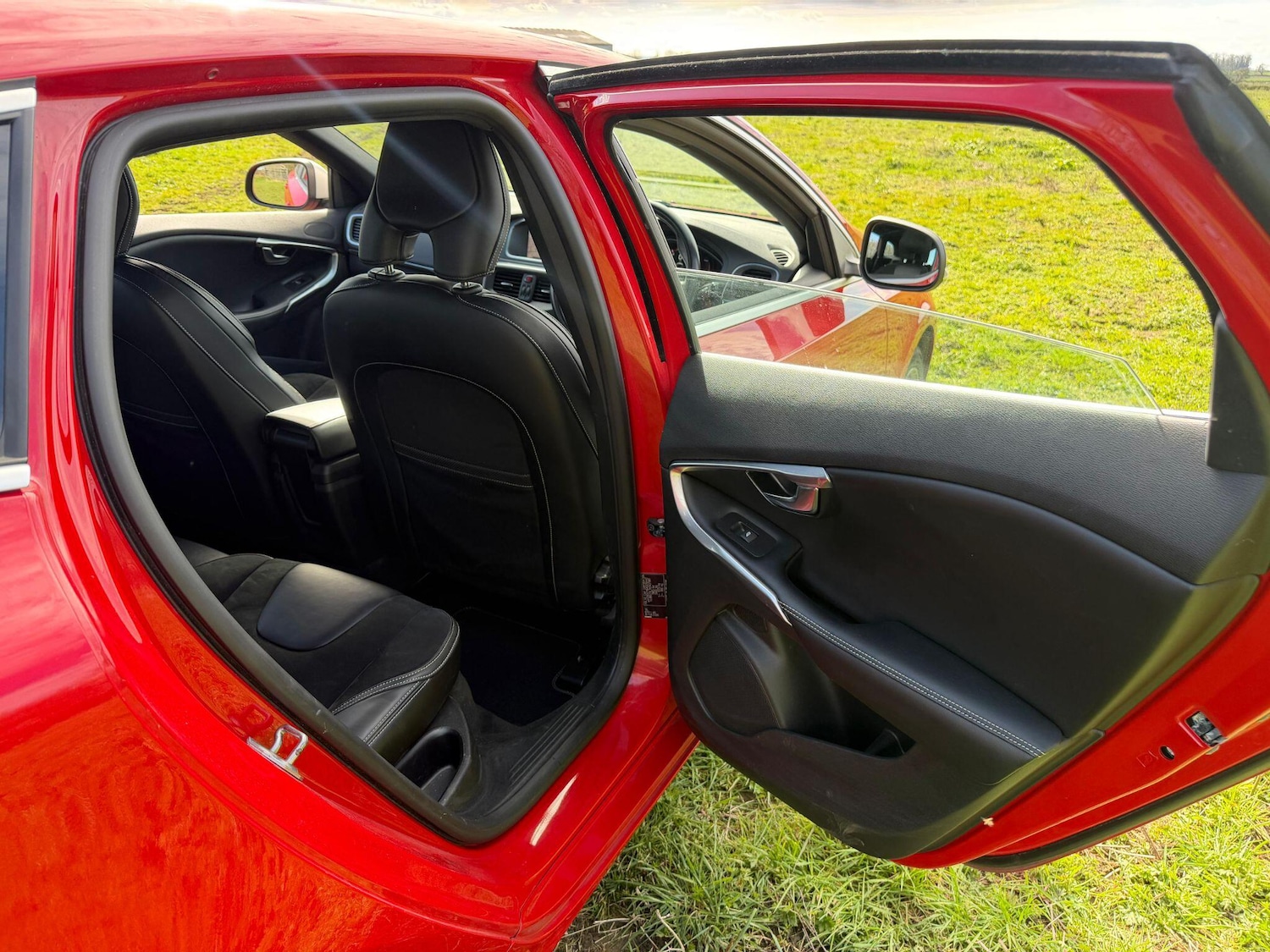 Used Volvo V40 2017 for sale - 78029264: Photo 20