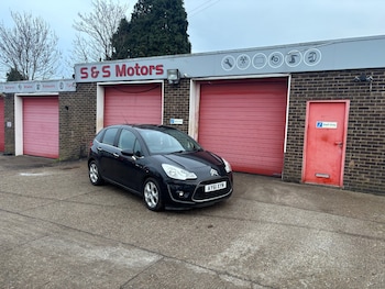 2011 (61) - 1.6 e-HDi Airdream Exclusive 5dr