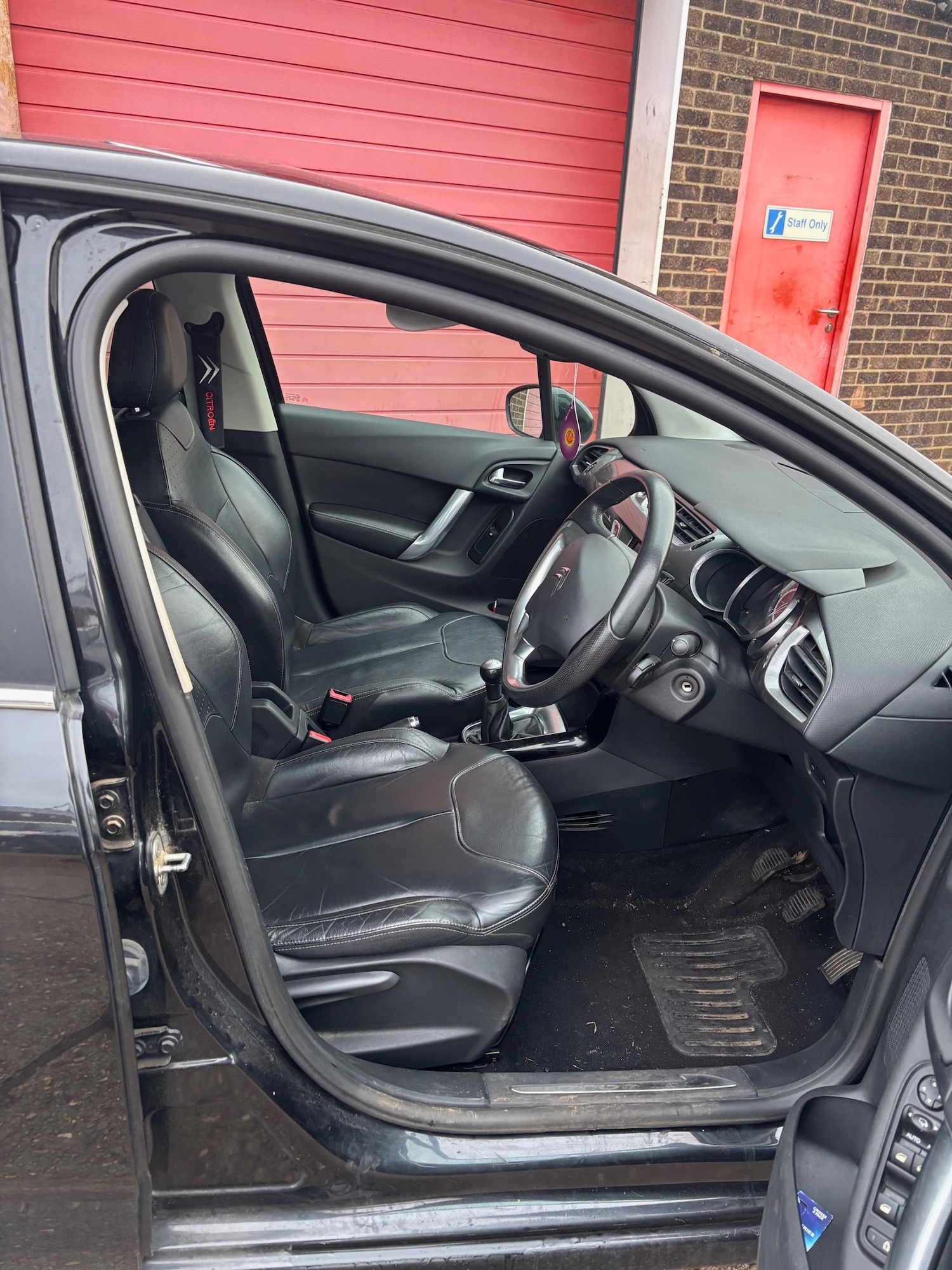 Used Citroen C3 2011 for sale - 77083694: Photo 6