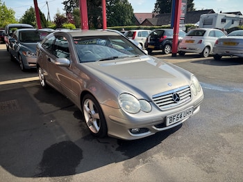 Used Mercedes-Benz C Class 2004 for sale - 77791204: Photo