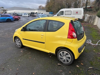 Used Peugeot 107 2006 for sale - 77083702: Photo