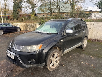 Used Mitsubishi Outlander 2007 for sale - 77083846: Photo