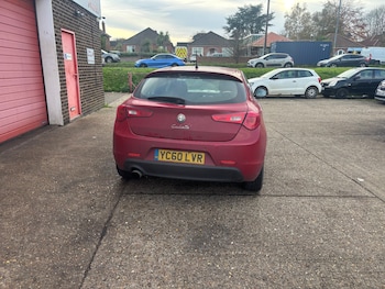 Used Alfa Romeo Giulietta 2010 for sale - 76526475: Photo