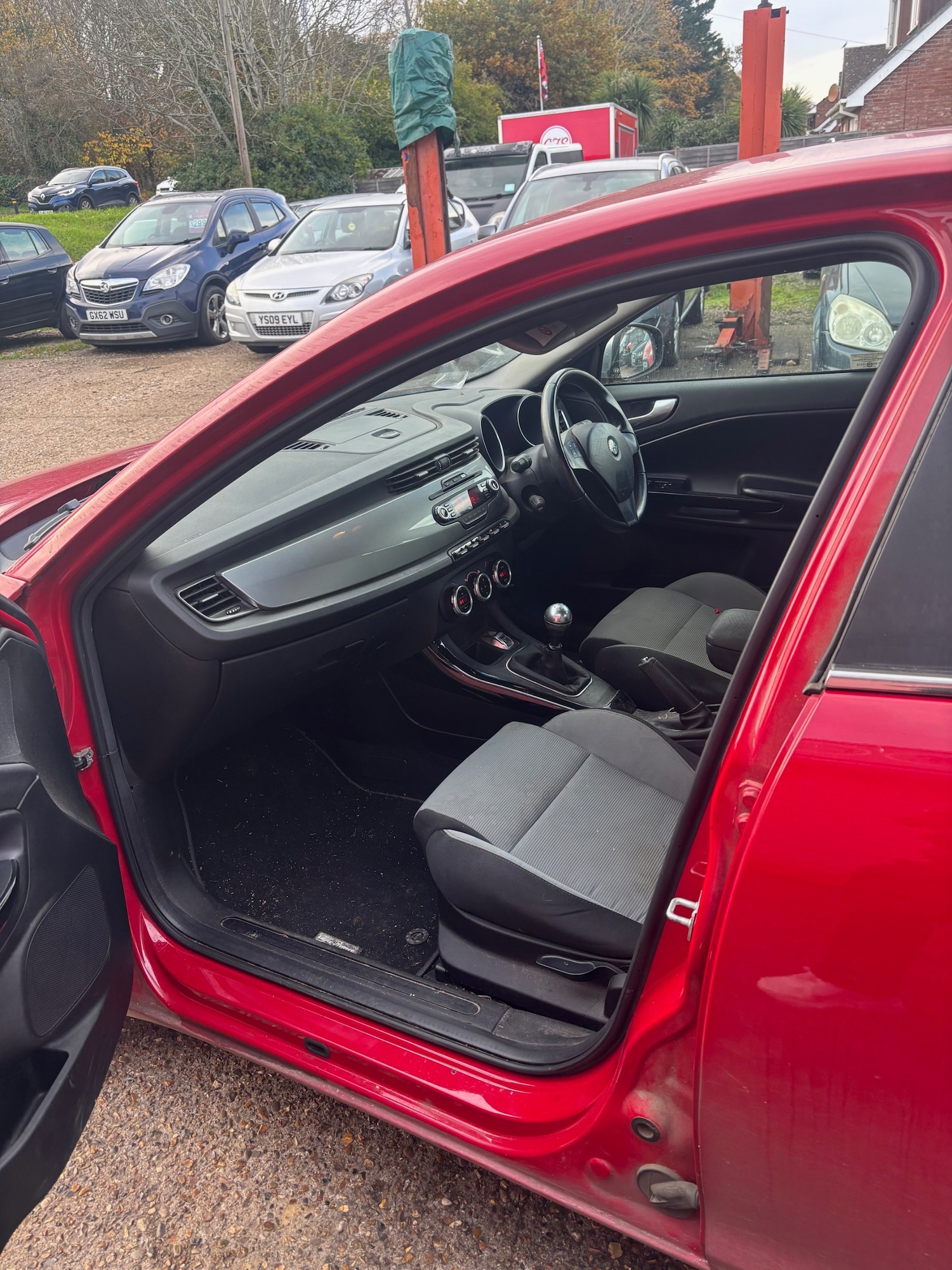 Used Alfa Romeo Giulietta 2010 for sale - 76526475: Photo 6