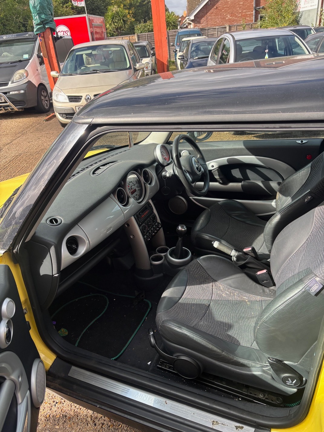 Used MINI Hatch 2002 for sale - 76177566: Photo 5