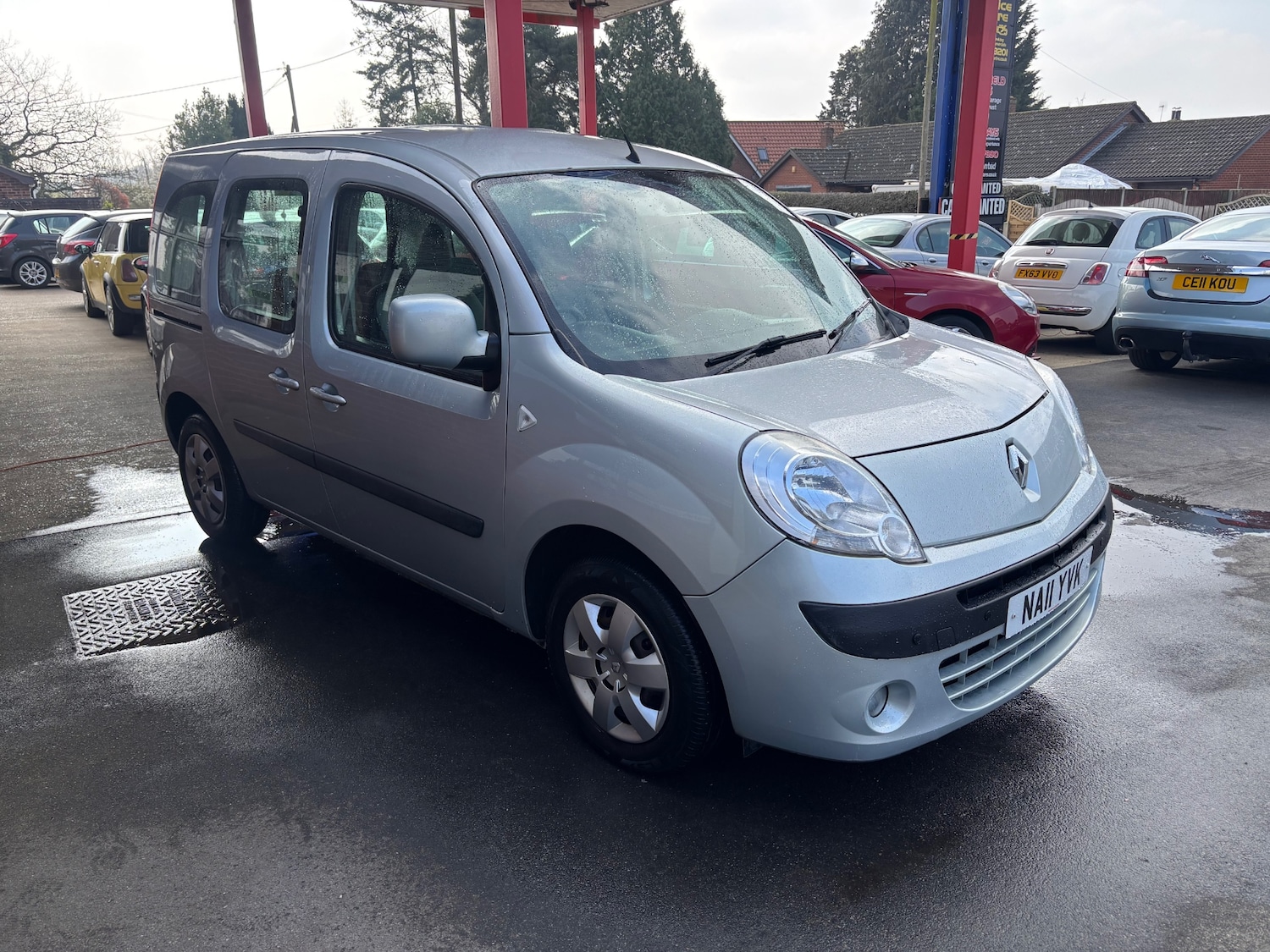 Used Renault Kangoo 2011 for sale - 77980196: Photo 3