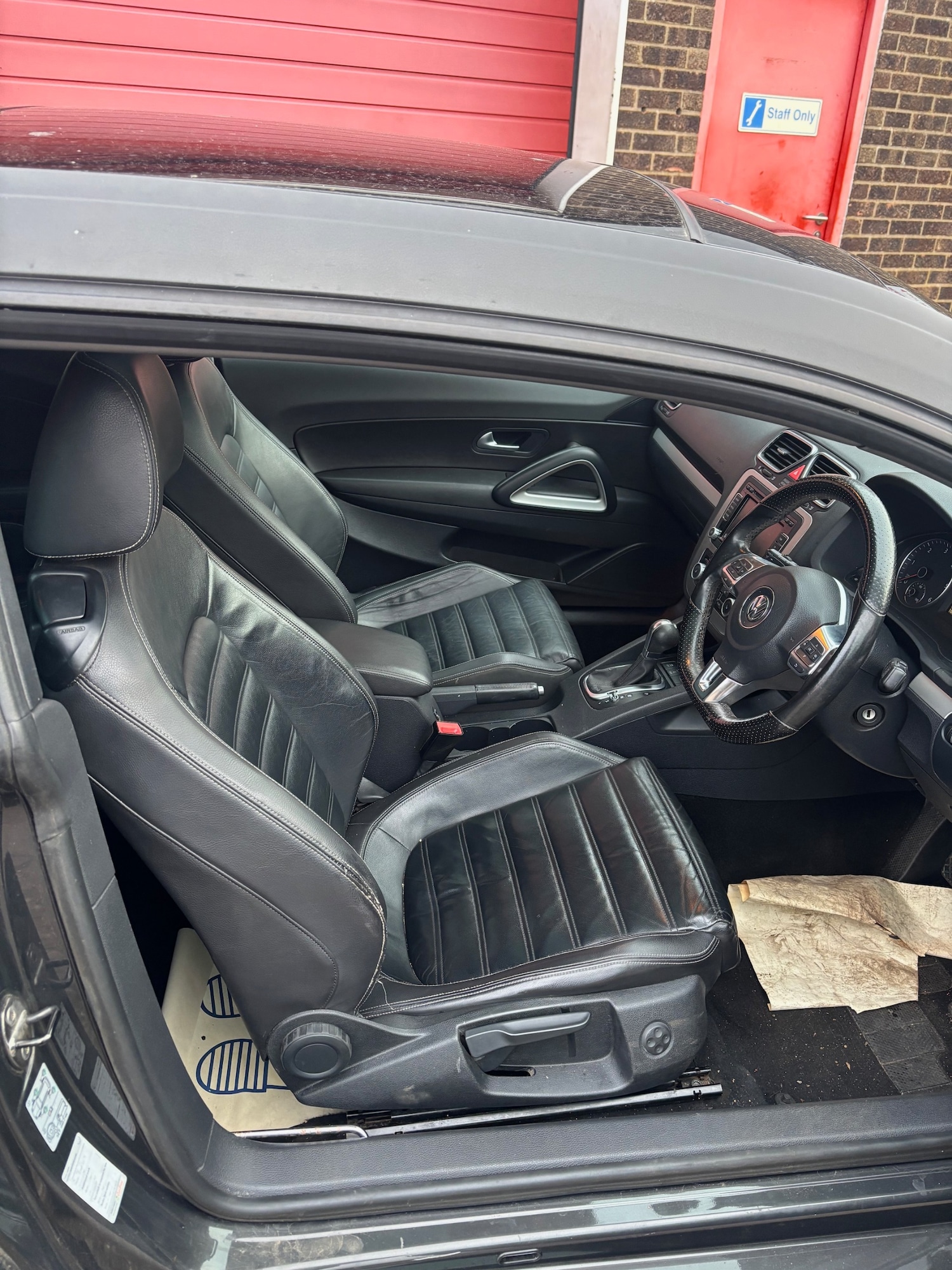 Used Volkswagen Scirocco 2010 for sale - 77084029: Photo 6