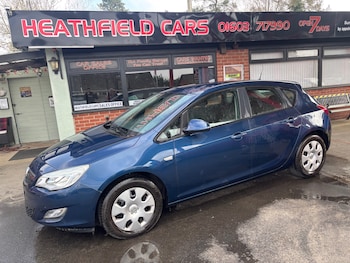 Used Vauxhall Astra 2010 for sale - 77980191: Photo
