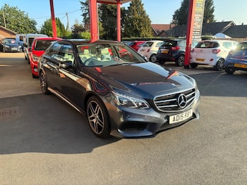 Used Mercedes-Benz E Class 2015 for sale - 79608742: Photo