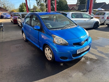 Used Toyota AYGO 2009 for sale - 78132040: Photo