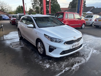 Used Kia Ceed 2019 for sale - 77791211: Photo