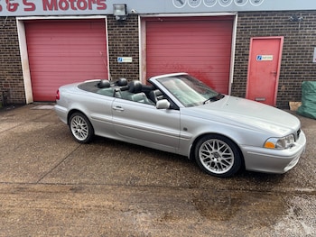 Used Volvo C70 2003 for sale - 76177469: Photo 2