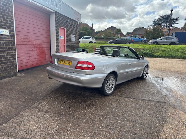 Used Volvo C70 2003 for sale - 76177469: Photo 3
