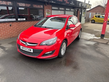 Used Vauxhall Astra 2013 for sale - 77622358: Photo