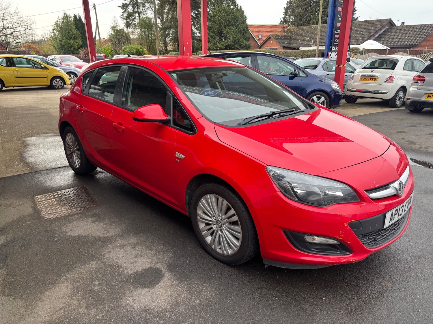 Used Vauxhall Astra 2013 for sale - 77622358: Photo 3