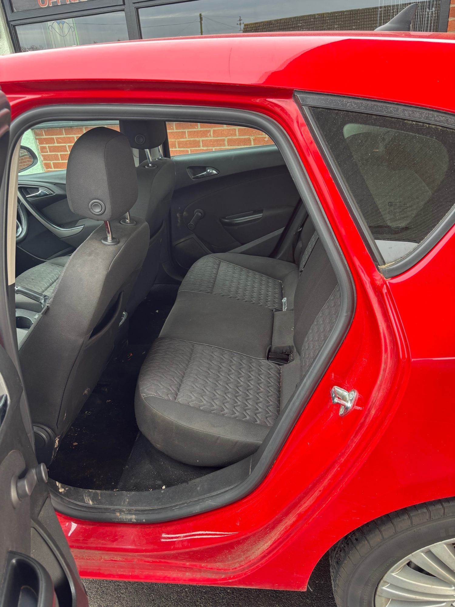 Used Vauxhall Astra 2013 for sale - 77622358: Photo 6