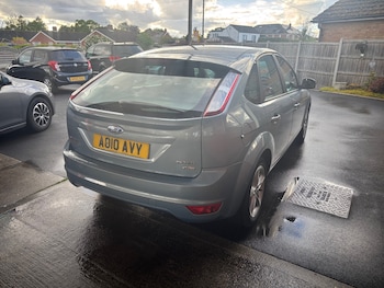 Used Ford Focus 2010 for sale - 78523899: Photo