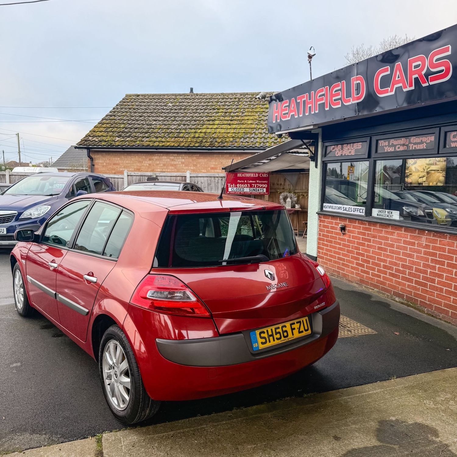Used Renault Megane 2006 for sale - 77438534: Photo 2
